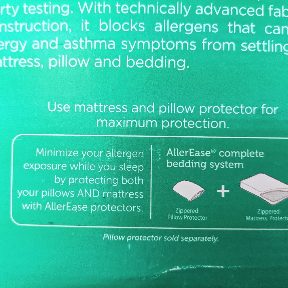 AllerEase Waterproof and Allergy Zippered Soft Mattress Protector Twin Size NWT
